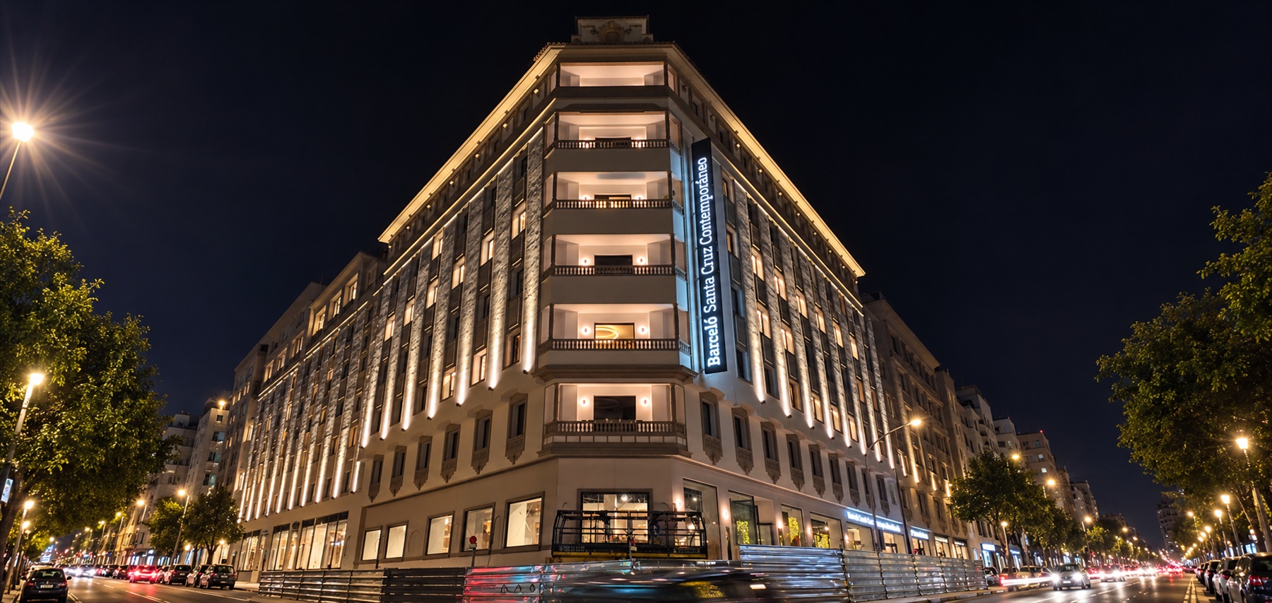 Hotel Barcelo Contemporaneo 1800x853