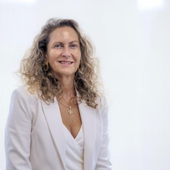 Carmen SAMPOL